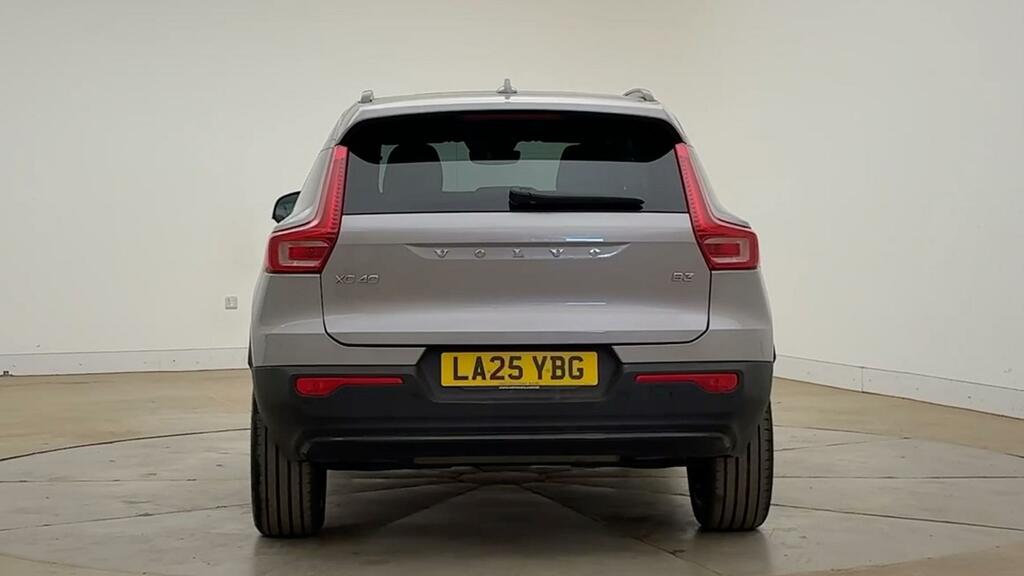 Volvo XC40 2.0 B3 Mhev Ultra Dark Dct Euro 6 5-Door LA25YBG Silver #4