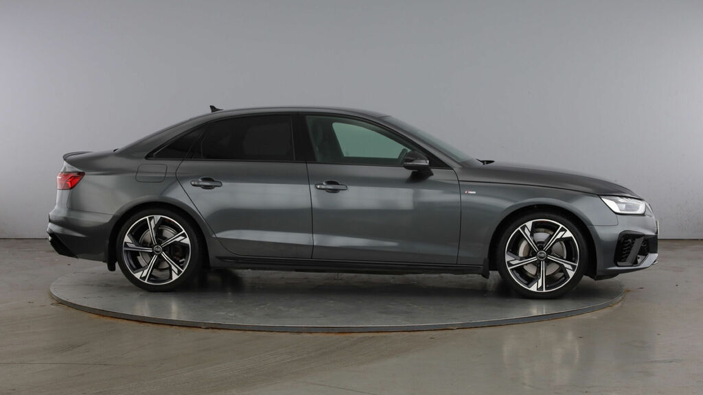 Audi A4 2.0 Tfsi 40 Black Edition S Tronic Euro 6 4-Door CA74MLF Grey #4