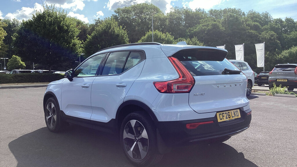 Volvo XC40 2.0 B3 Mhev Plus Dark Dct Euro 6 5-Door CF26LKO Blue #3