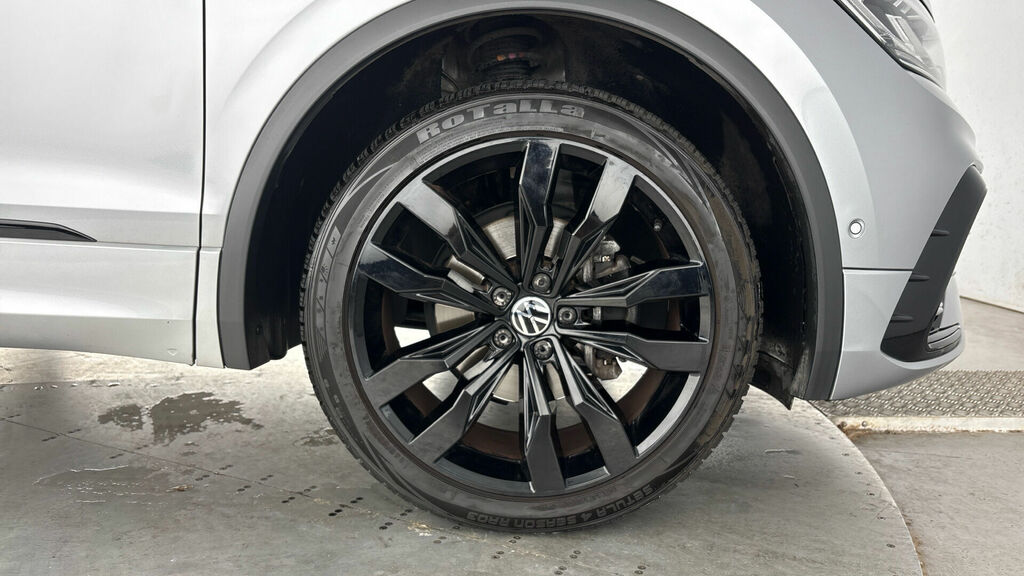 Volkswagen Tiguan Allspace Tsi R-line Dsg Euro 6 5-Door WM73FYU Silver #5