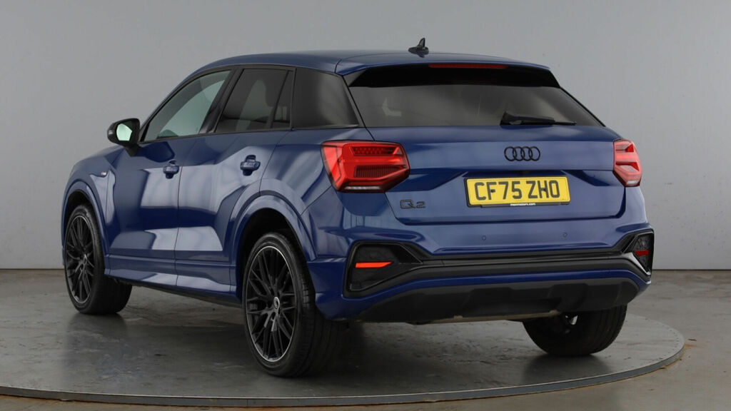 Audi Q2 Black Edition 35 Tfsi 150 Ps S Tronic Blue #3