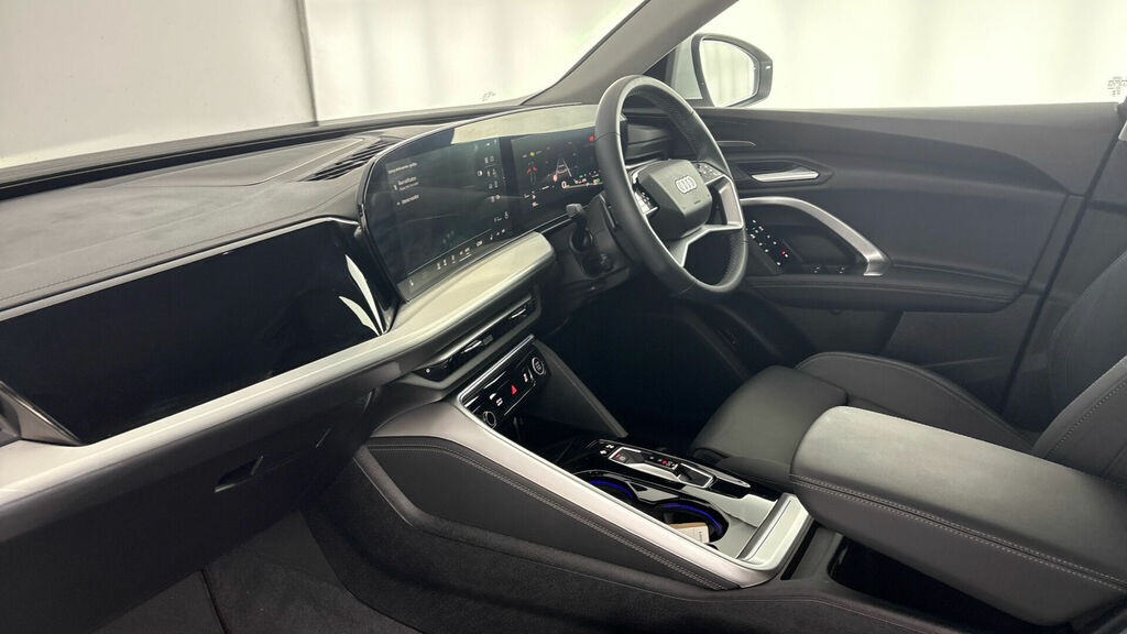 Audi Q5 2.0 Tfsi Sport S Tronic Quattro Euro 6 5-Door White #2
