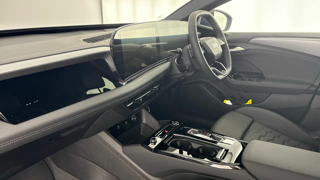 Audi A6 E-tron Sportback 100Kwh Performance S Line 5-Door Blue #2