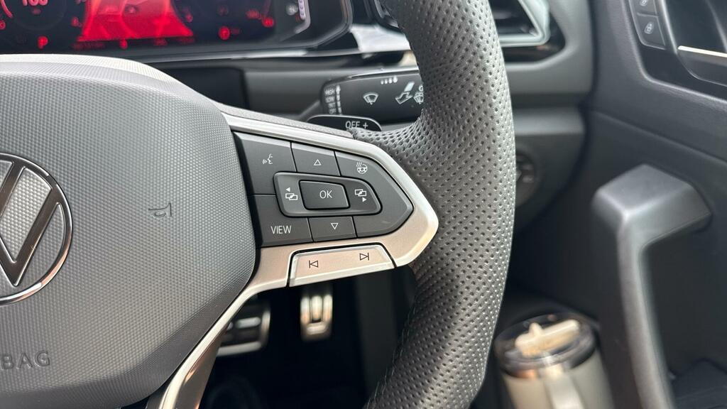 Volkswagen T-Roc Black Edition Black #30