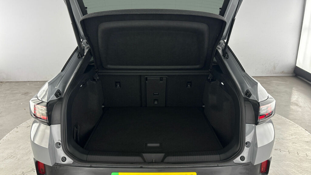 Volkswagen ID.5 Style 77Kwh Pro 174Ps 1-Speed Black #32