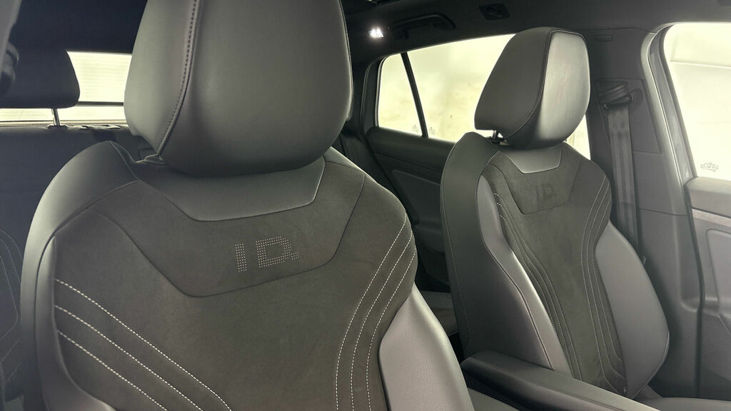 Volkswagen ID.5 Style 77Kwh Pro 174Ps 1-Speed Black #20