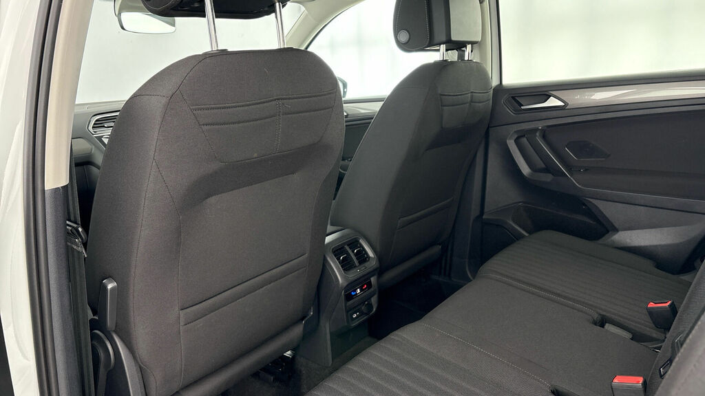 Volkswagen Tiguan Allspace Elegance Blue #46