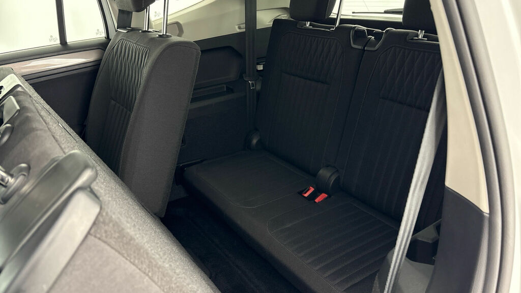 Volkswagen Tiguan Allspace Elegance Blue #47