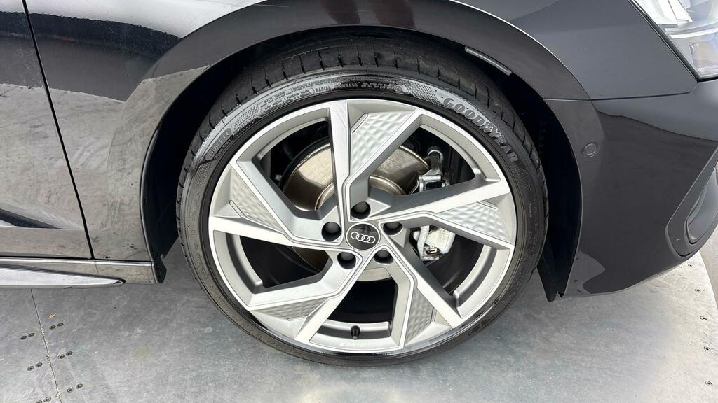 Audi A3 1.5 Tfsi 116 Sport S Tronic Grey #4