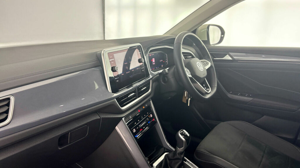 Volkswagen T-Roc 1.0 Tsi Style Euro 6 5-Door CK24XCJ Grey #2