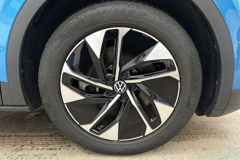 Volkswagen ID.4 Pro 77Kwh Match 5-Door  #4