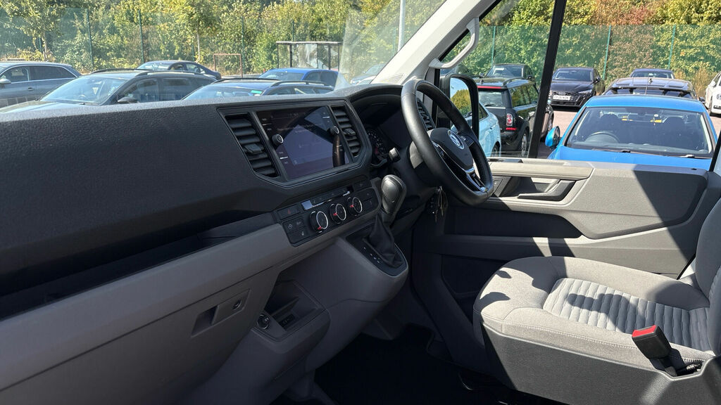 Volkswagen Grand California 2.0 Tdi 600 Fwd Euro 6 4-Door 3.5T White #2