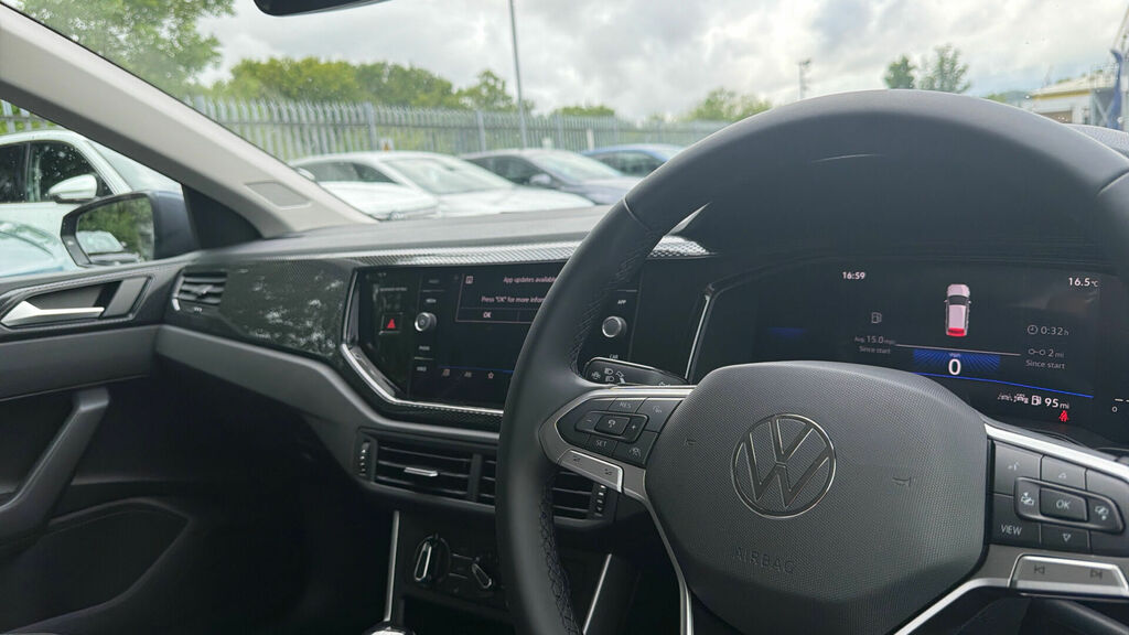Volkswagen Polo 1.0 Tsi Life Black #21
