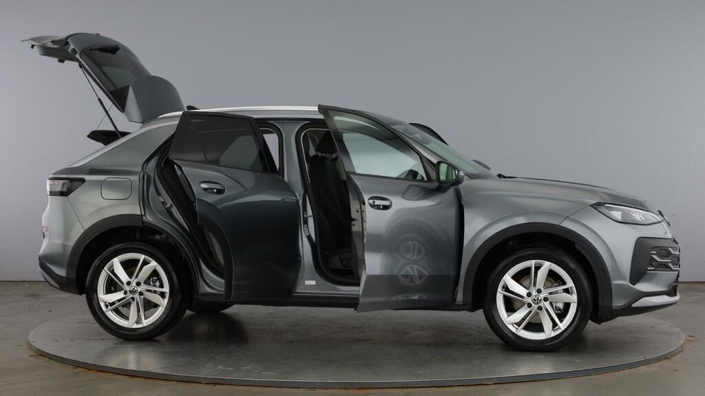 Volkswagen T-Roc 1.5 Tsi Match Black Roof Blue #6