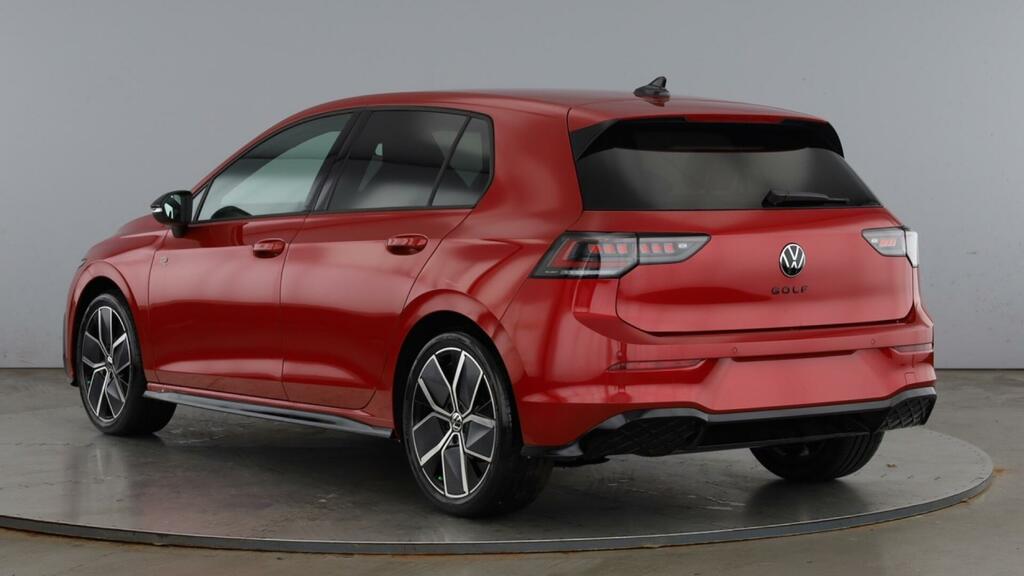Volkswagen Golf Hatch Black Edition 1.5 Tsi 150 Ps 6-Speed  Red #2