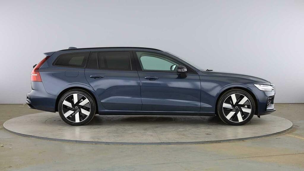 Volvo V60 2.0 T6 18.8Kwh Plus Euro 6 5-Door Blue #2