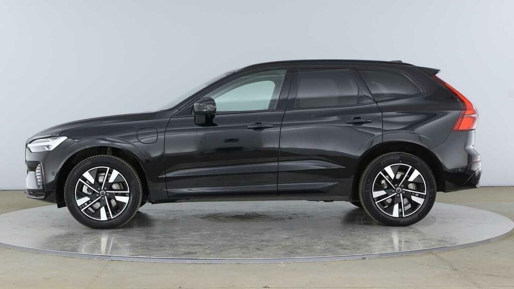 Volvo XC60 2.0 T6 18.8Kwh Plus Euro 6 5-Door Black #6