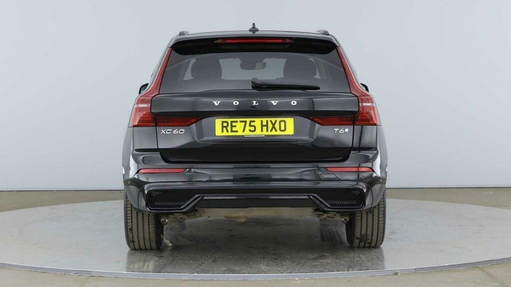 Volvo XC60 2.0 T6 18.8Kwh Plus Euro 6 5-Door Black #4