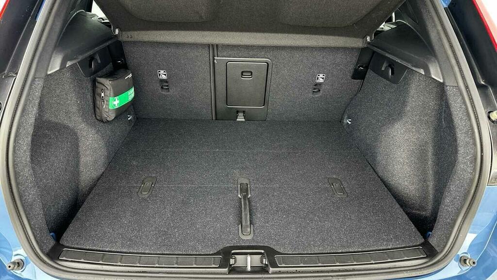 Volvo EX40 Plus, Twin Motor, Roof Top In Contrast B Silver #15