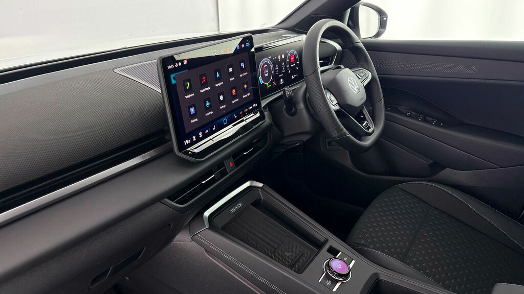 Volkswagen T-Roc Etsi Mhev R-line Dsg Euro 6 5-Door White #2