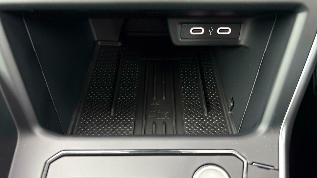 Volkswagen Taigo 1.0 Tsi Black Edition Suv Dsg 115 Ps Black #17
