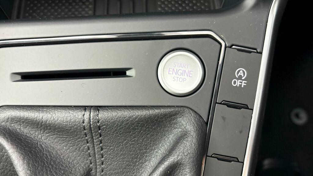 Volkswagen Taigo 1.0 Tsi Black Edition Suv Dsg 115 Ps Black #31