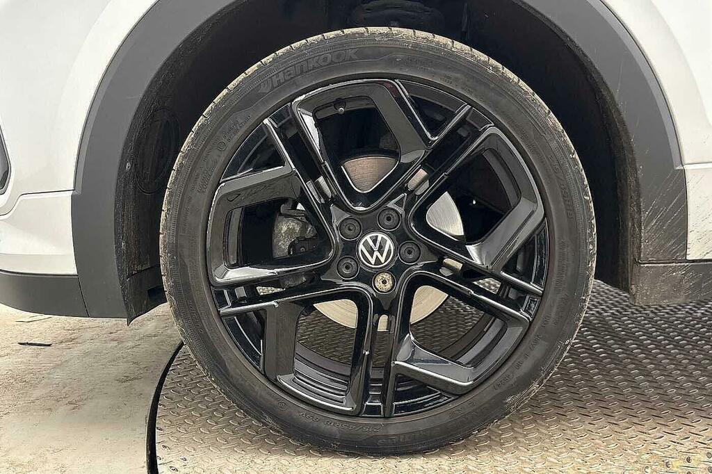 Volkswagen T-Cross 1.0 Tsi Black Edition Dsg Euro 6 5-Door Silver #4