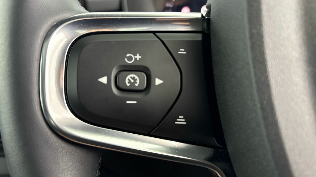Volvo XC40 Recharge Plus, T4 Plug-in Hybrid, Black #21