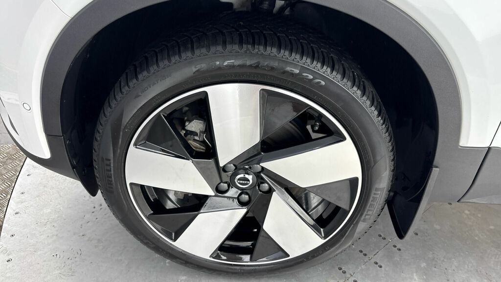 Volvo XC40 Recharge Plus, T4 Plug-in Hybrid, Black #44