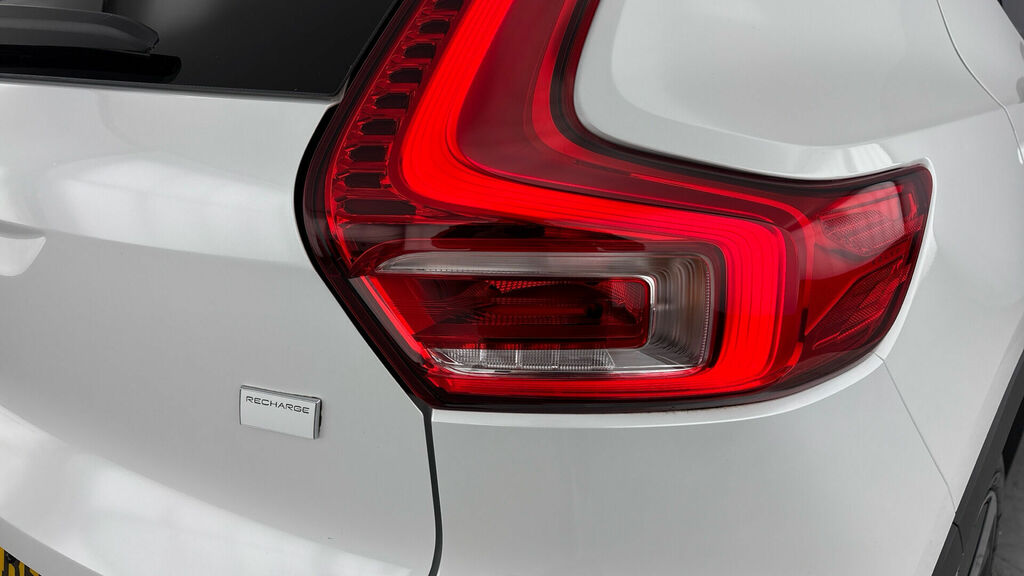 Volvo XC40 Recharge Plus, T4 Plug-in Hybrid, Black #36