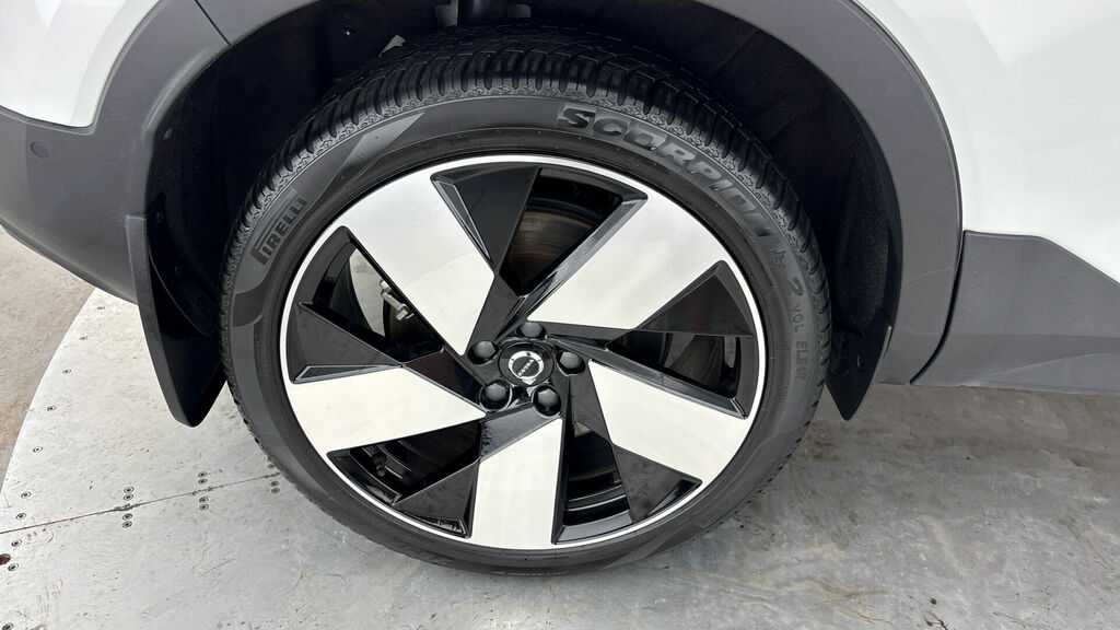 Volvo XC40 Recharge Plus, T4 Plug-in Hybrid, Black #33