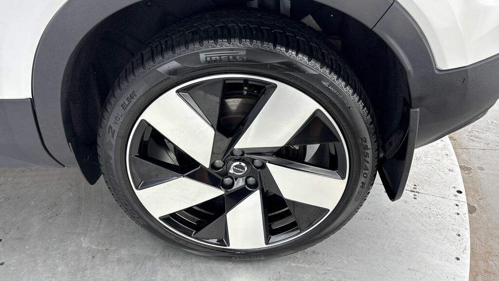 Volvo XC40 Recharge Plus, T4 Plug-in Hybrid, Black #39
