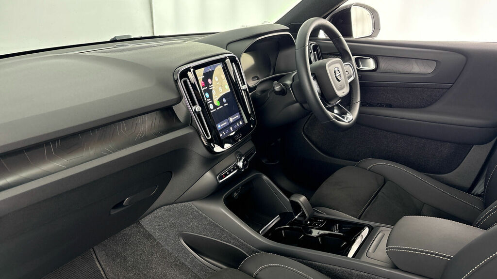 Volvo XC40 Recharge 69Kwh Ultimate Rwd 5-Door White #2