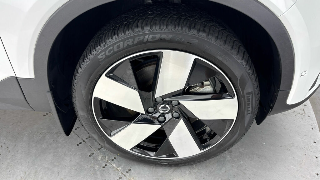 Volvo XC40 Recharge 69Kwh Ultimate Rwd 5-Door White #5