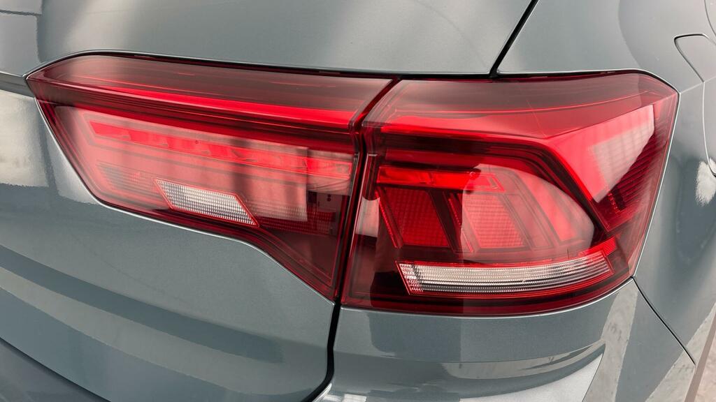 Volkswagen T-Roc 1.5 Tsi Life Dsg White #9