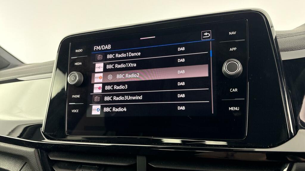 Volkswagen T-Roc 1.5 Tsi Life Dsg White #21