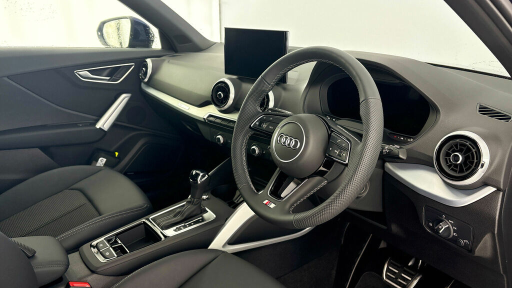 Audi Q2 Tfsi Cod 35 S Line S Tronic Euro 6 5-Door WP26NBL Blue #6