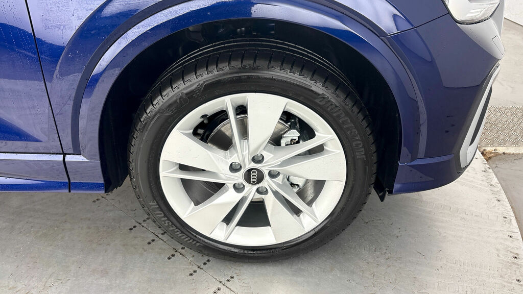 Audi Q2 Tfsi Cod 35 S Line S Tronic Euro 6 5-Door WP26NBL Blue #5