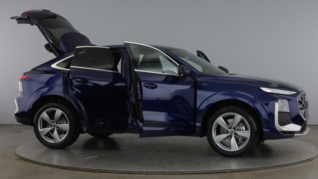 Audi Q3 Sportback S Line E-hybrid 272 Ps S Tronic Blue #6