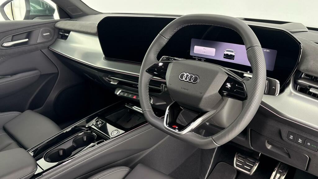 Audi Q3 Suv S Line E-hybrid 272 Ps S Tronic Green #5