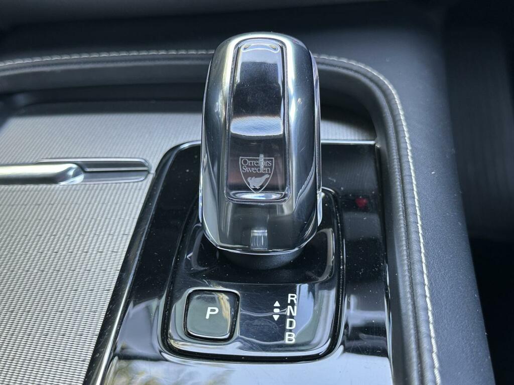 Volvo XC90 2018 2.0 T5 R-design Suv 4Wd Euro Black #57