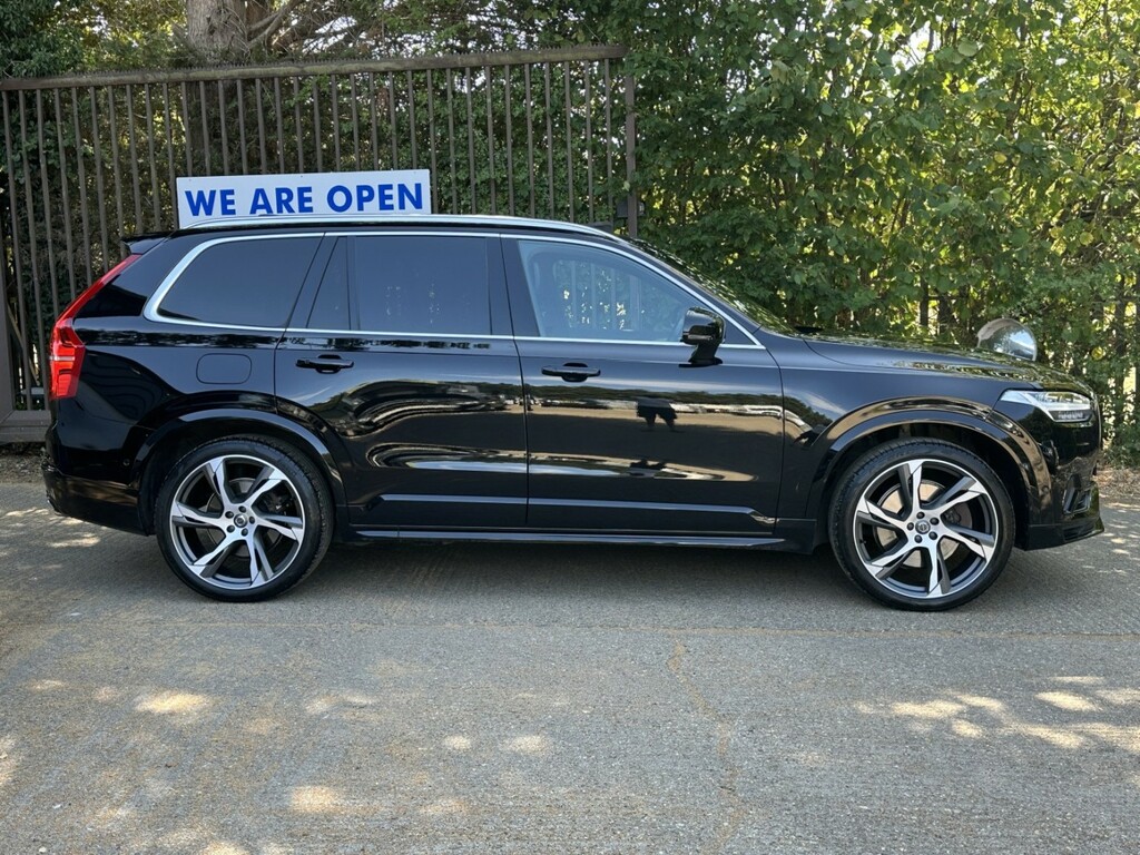 Volvo XC90 2.0 R-design Pro T8 Twin Engine Black #2