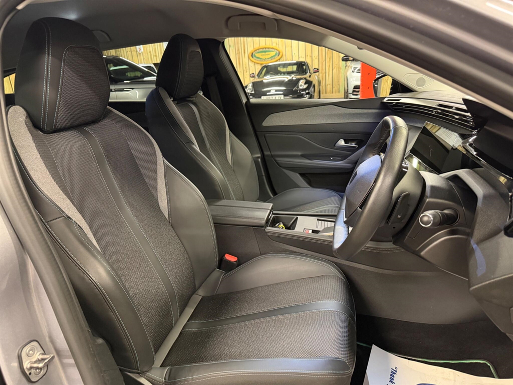 Peugeot 308 SW 1.2 Puretech Allure Eat Euro 6 Ss #2
