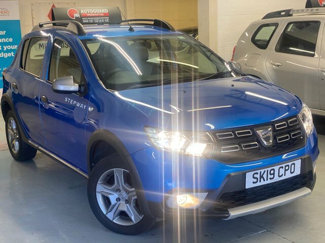 Dacia Sandero Stepway 0.9 Tce Comfort Hatchback Blue #2