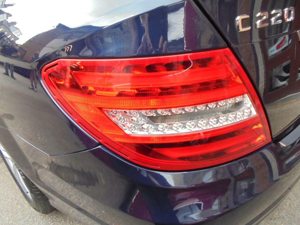 Mercedes-Benz C Class 2.1 C220 Cdi Amg Sport Edition Premium Plus 168 White #29