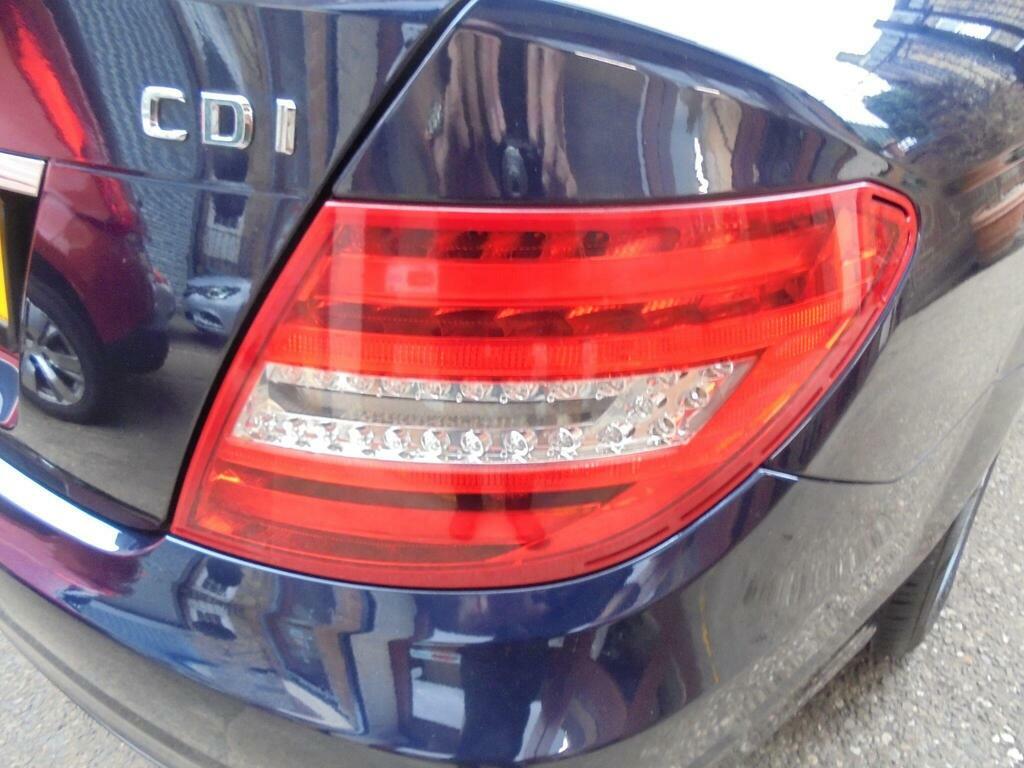 Mercedes-Benz C Class 2.1 C220 Cdi Amg Sport Edition Premium Plus 168 White #30