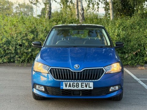 Skoda Fabia 1.0 Tsi Se Comfort White #2