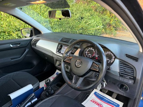 Skoda Fabia 1.0 Tsi Se Comfort White #16