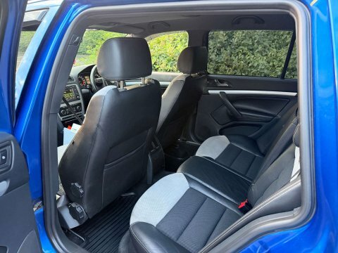 Skoda Octavia 2.0 Tdi Pd Laurin Klement 8 Services Le Black #23