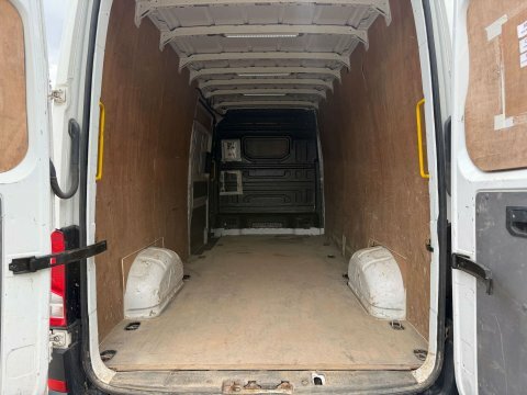Volkswagen Crafter Pv 2017 2.0Tdi 140Ps Eu6 Cr35lwb Highline Grey #9